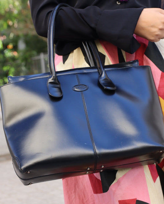 Tod’s Black Leather Handbag