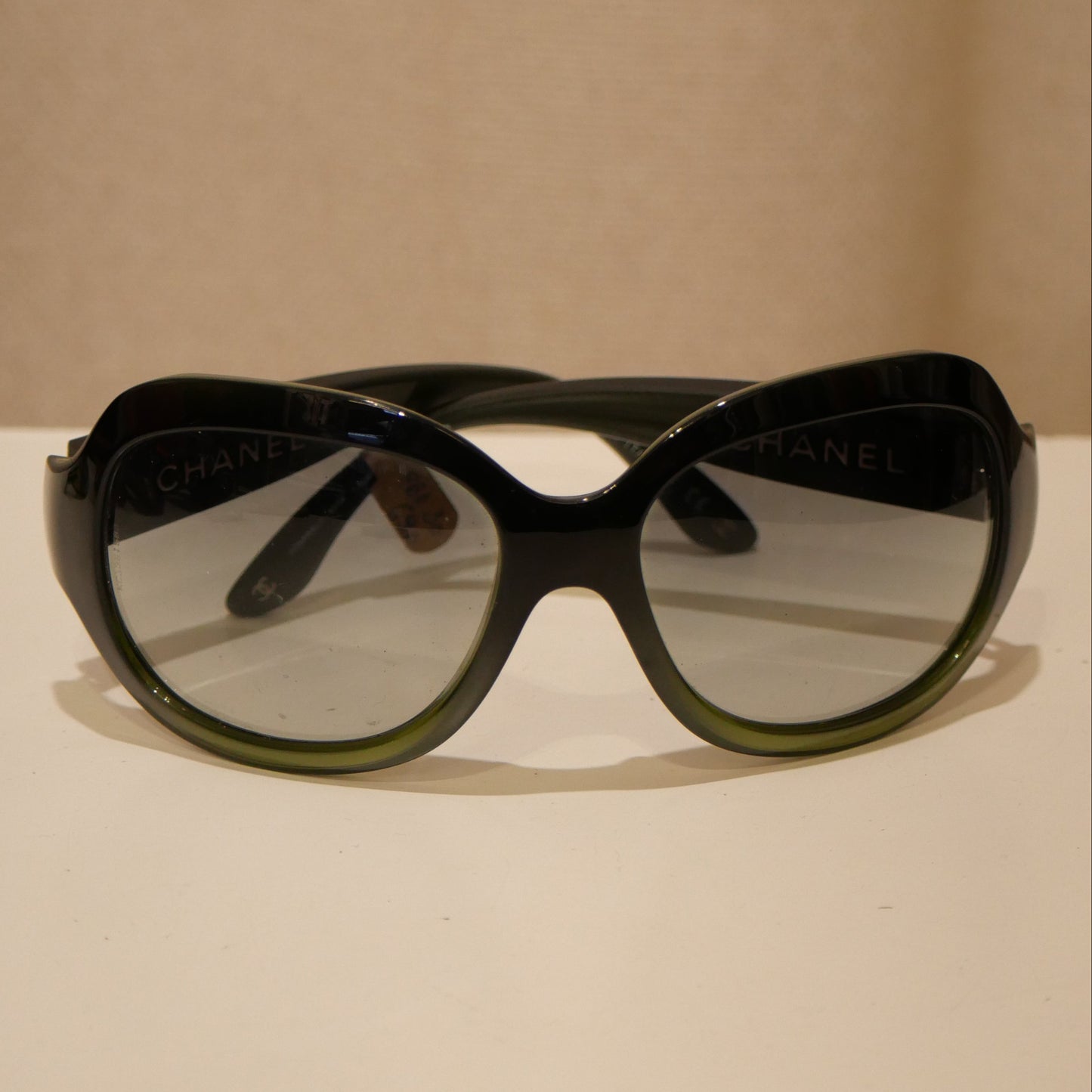 Chanel sunglasses green 6034