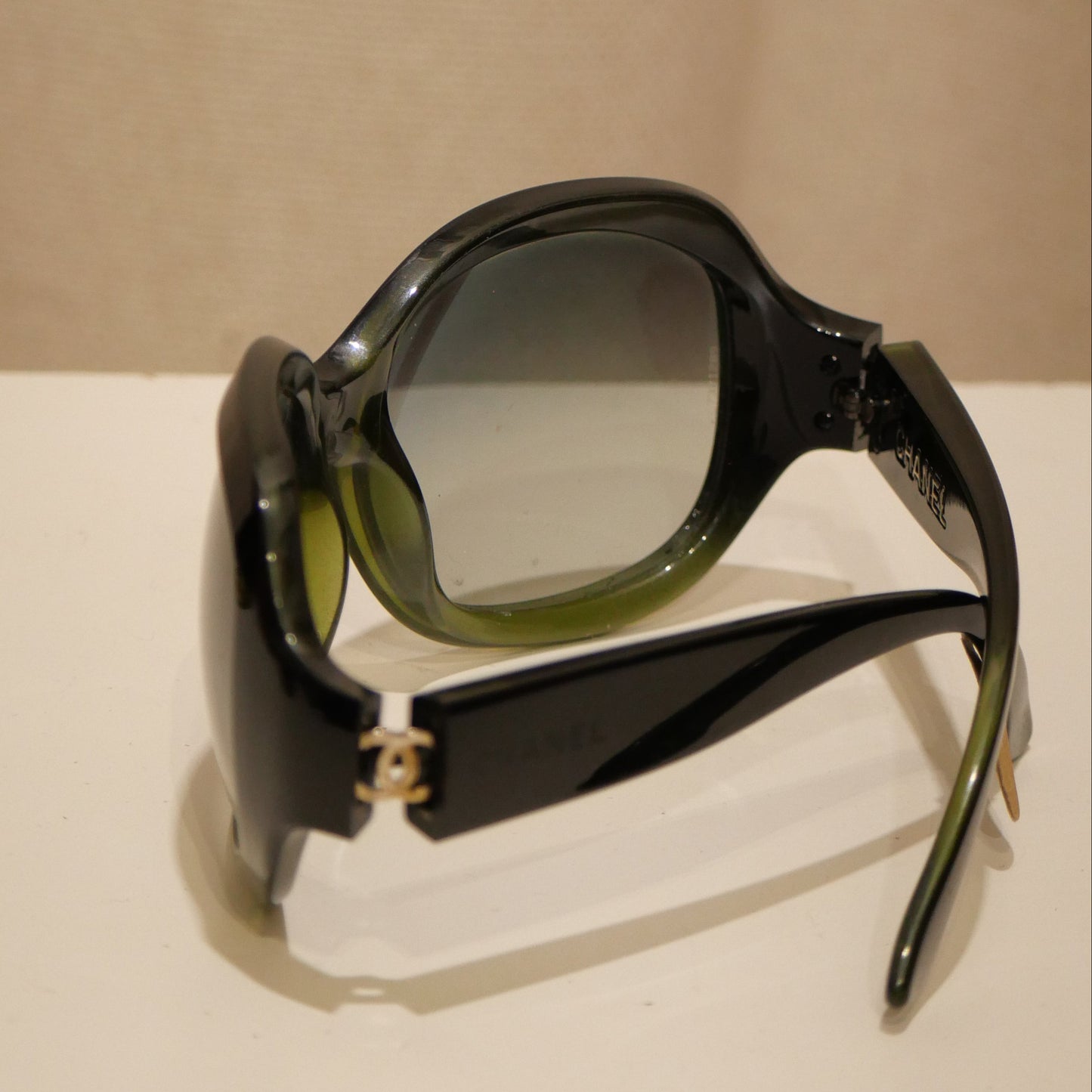 Chanel sunglasses green 6034