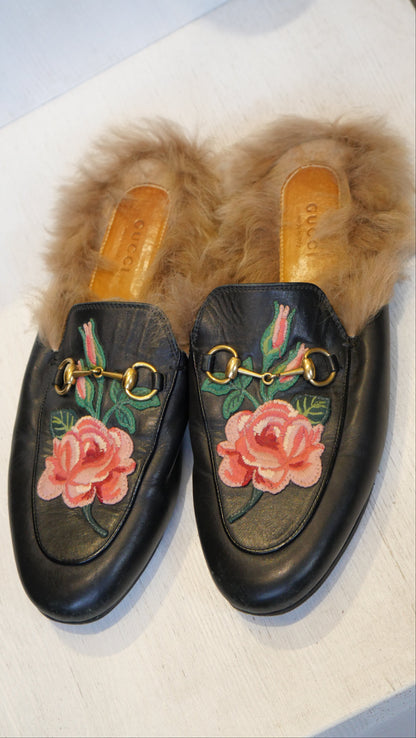 Gucci Princetown mules black with rose flower