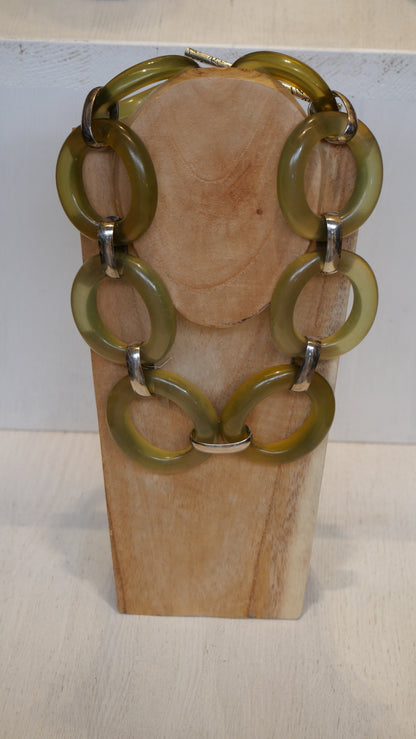 Nina Ricci necklace bold chain