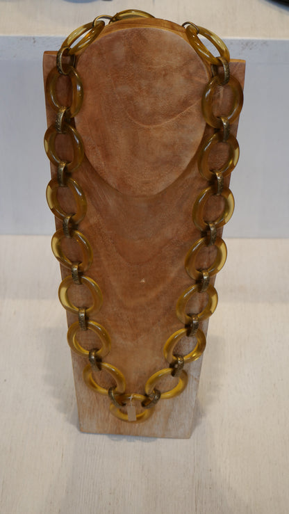 Nina Ricci necklace bold long chain